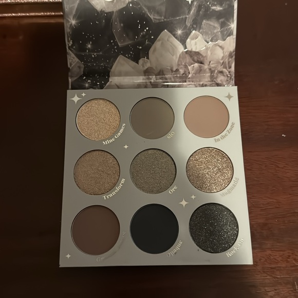 Colourpop Of Quartz Eyeshadow Pressed Powder Palette New - Picture 6 of 7
